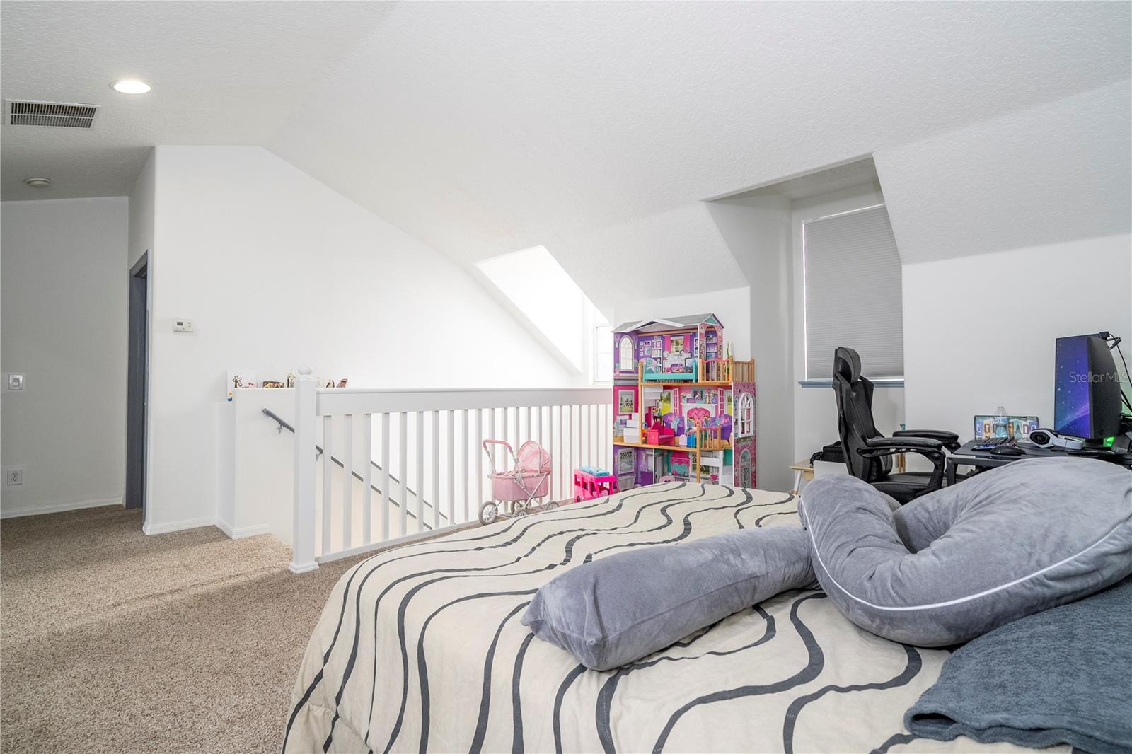 1886 ISLAND WALK DR, ORLANDO, FL, 32824