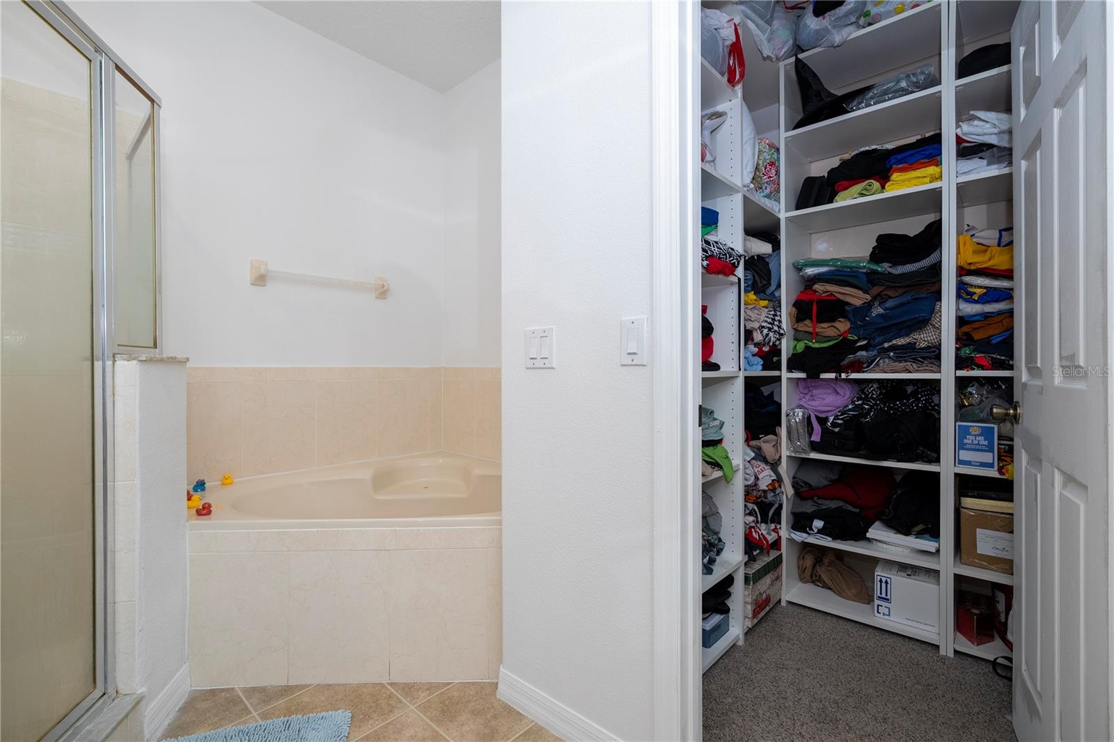 1886 ISLAND WALK DR, ORLANDO, FL, 32824