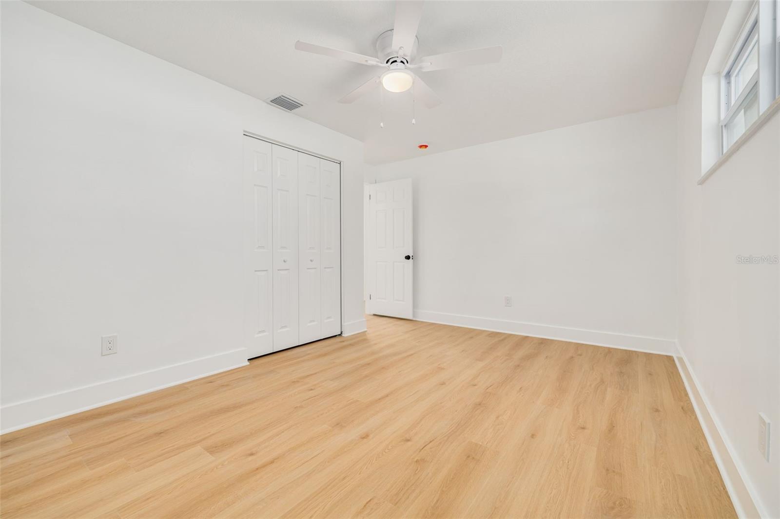 1872 PRINCETON DR, CLEARWATER, FL, 33765