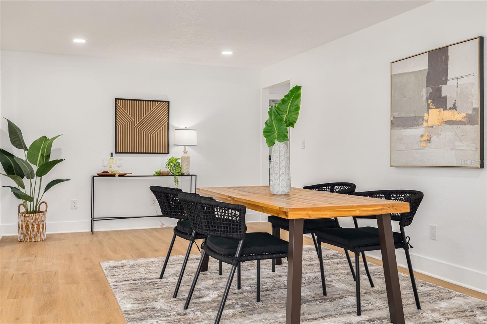 1872 PRINCETON DR, CLEARWATER, FL, 33765