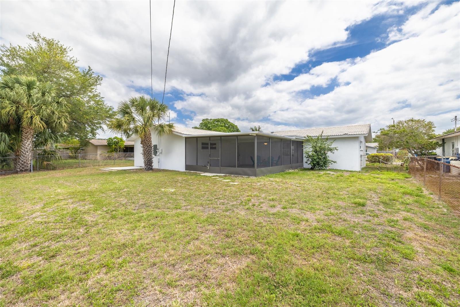 1872 PRINCETON DR, CLEARWATER, FL, 33765