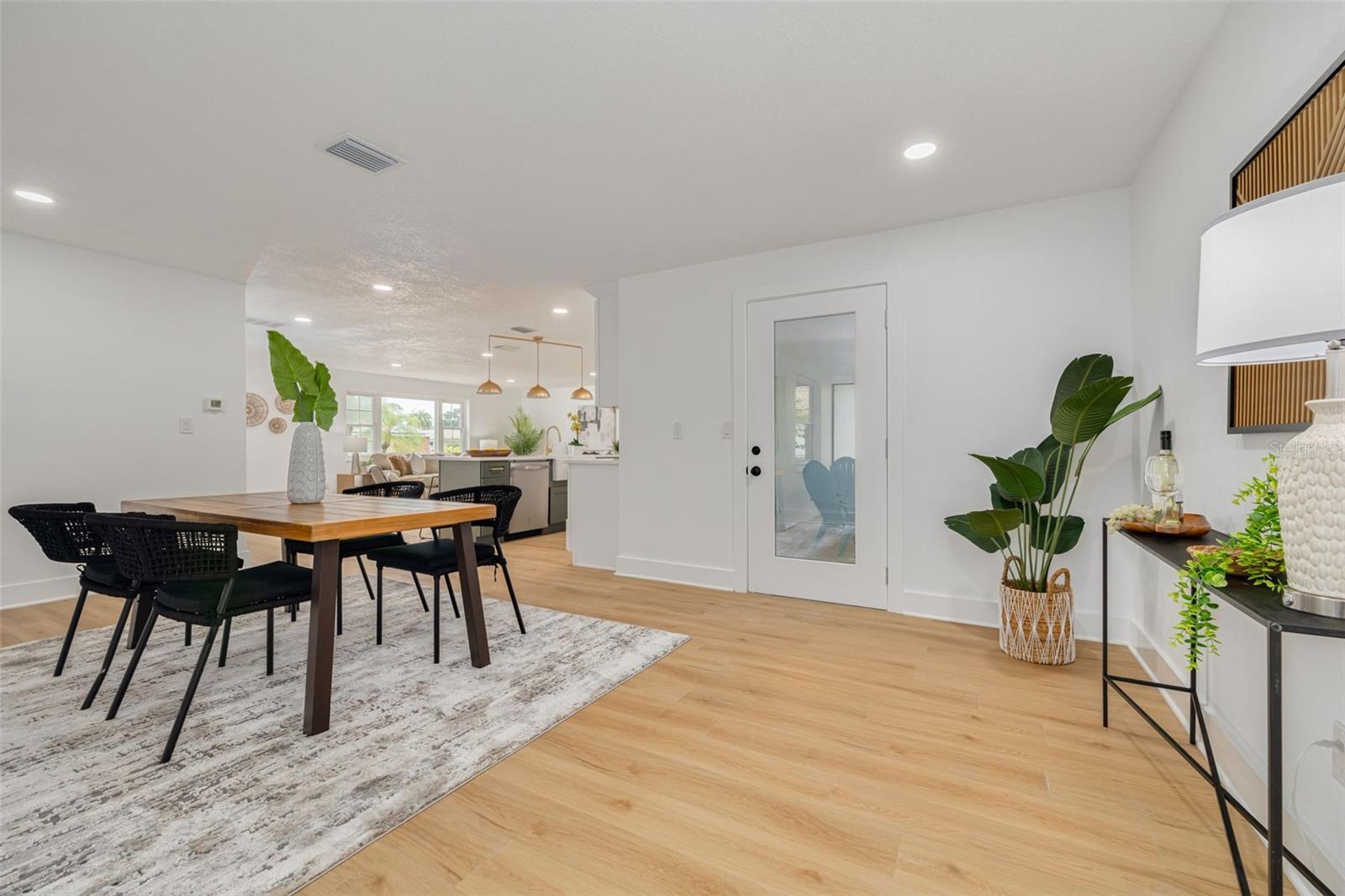 1872 PRINCETON DR, CLEARWATER, FL, 33765