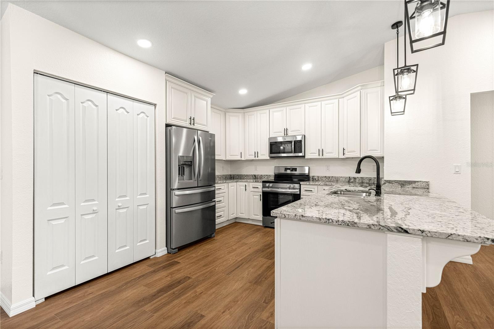 460 MARION OAKS BLVD, OCALA, FL, 34473