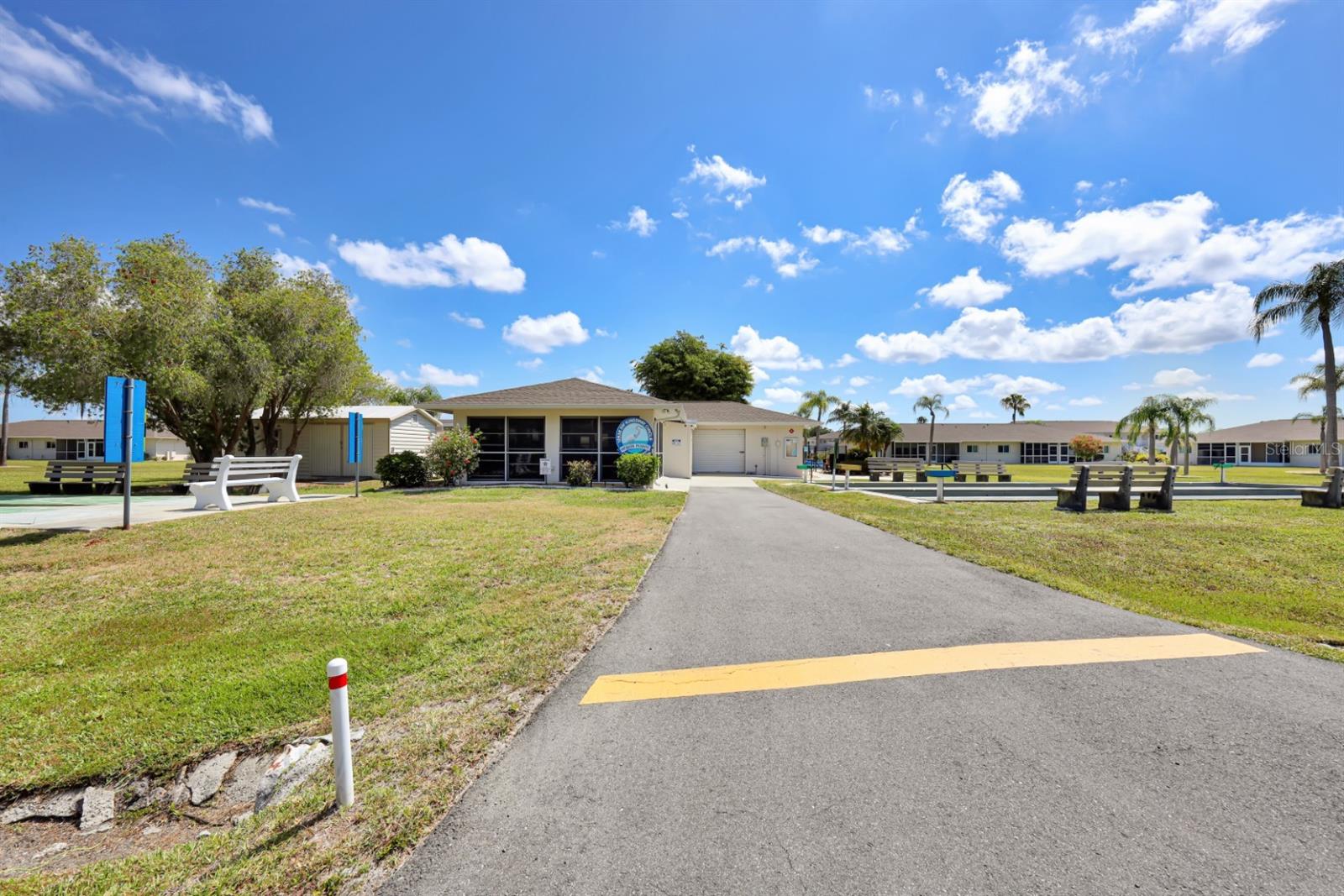 12538 SW KINGSWAY CIR #902, LAKE SUZY, FL, 34269