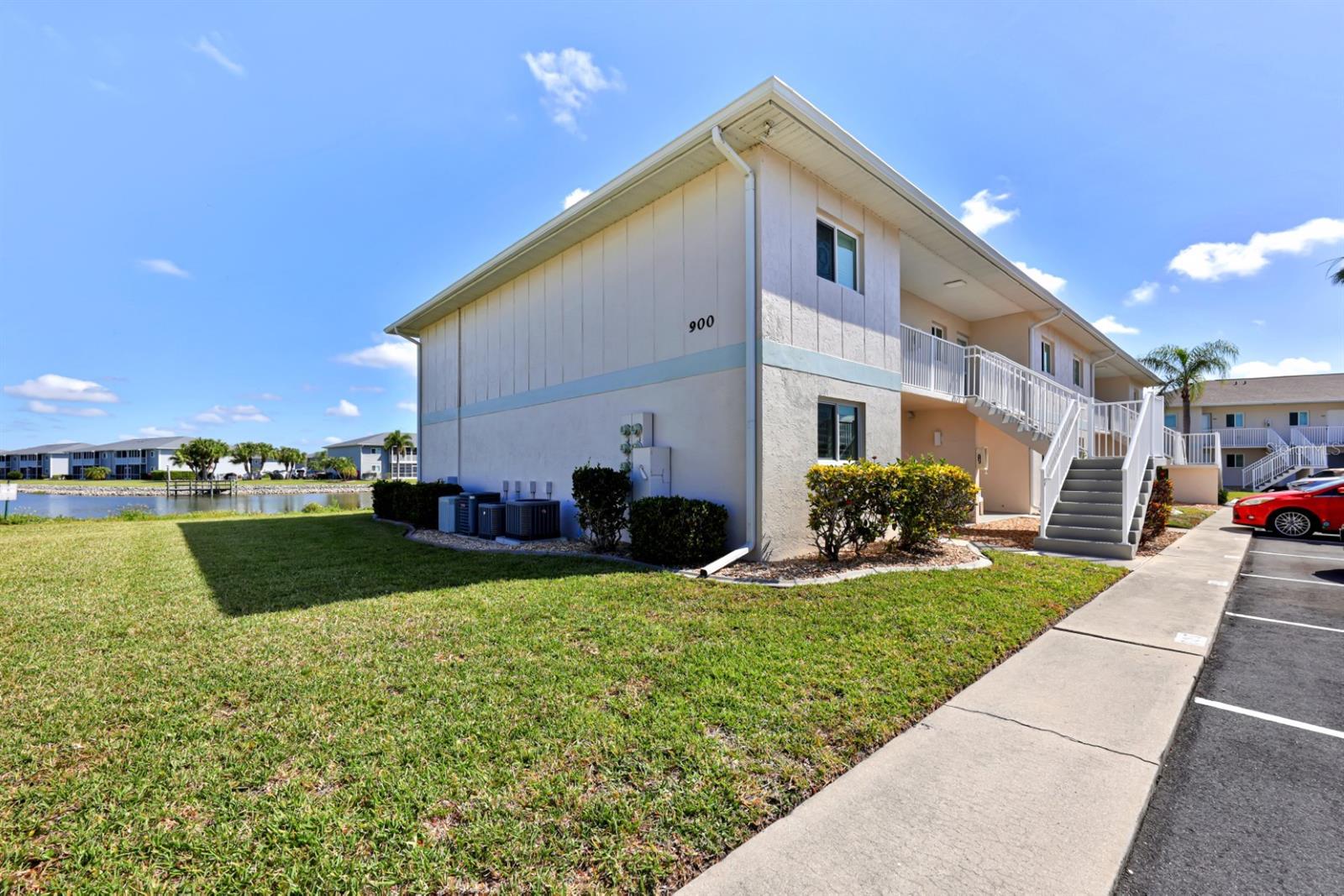 12538 SW KINGSWAY CIR #902, LAKE SUZY, FL, 34269