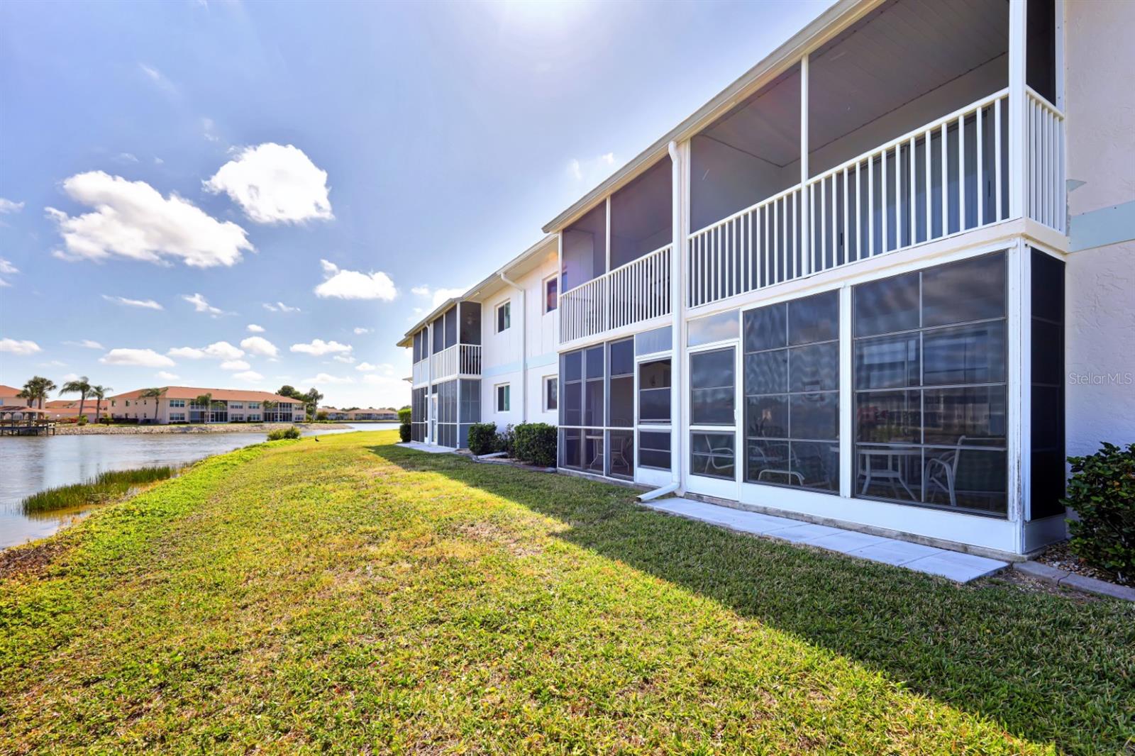 12538 SW KINGSWAY CIR #902, LAKE SUZY, FL, 34269