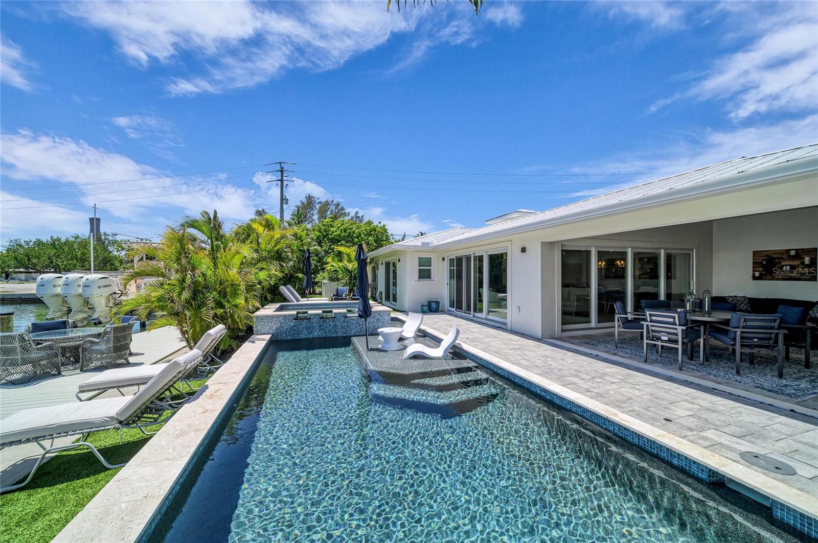 501 68TH ST, HOLMES BEACH, FL, 34217