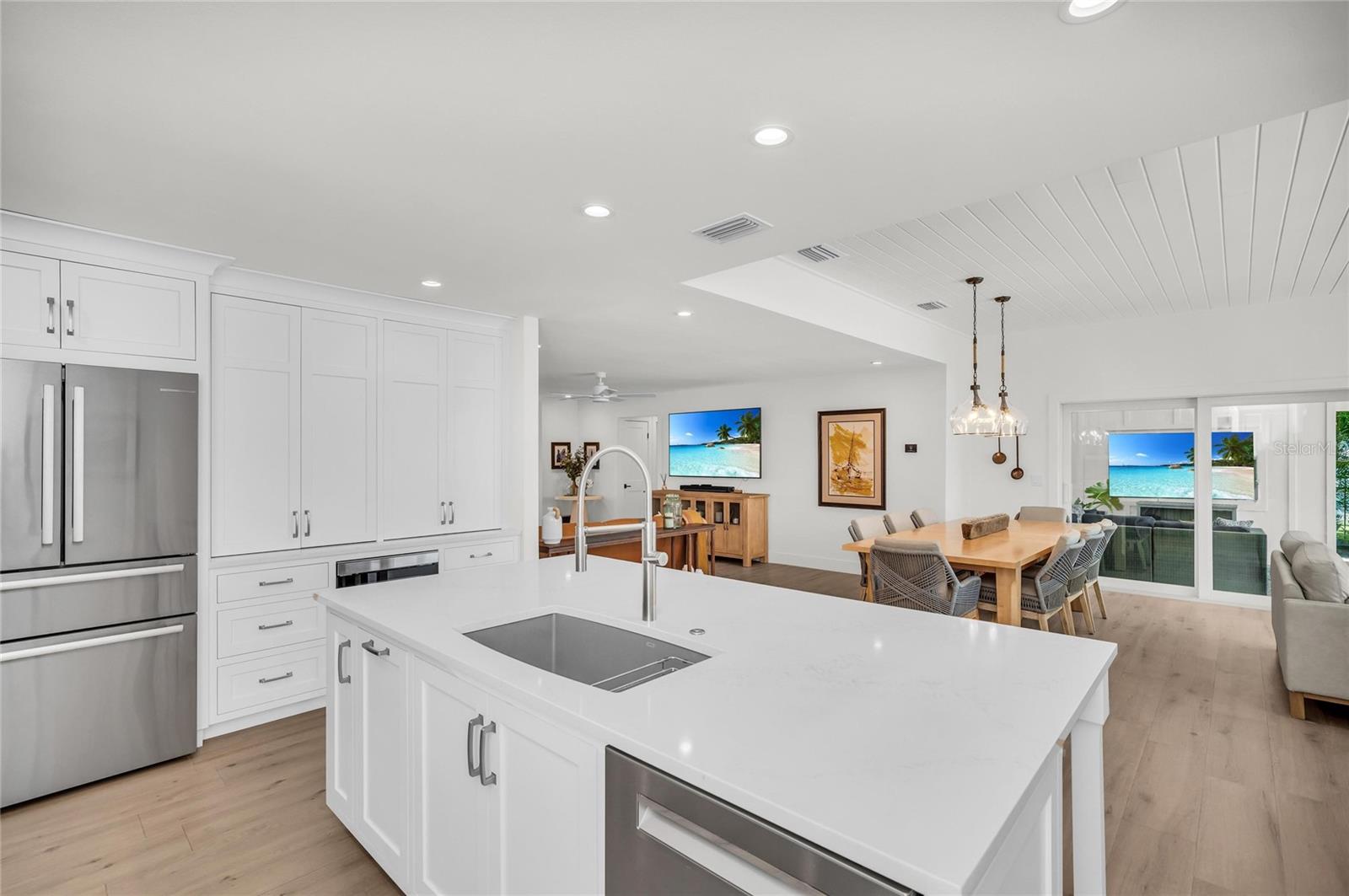 501 68TH ST, HOLMES BEACH, FL, 34217