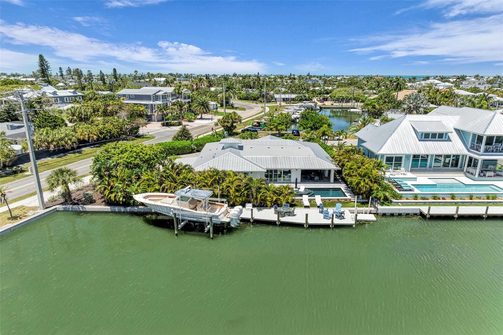 501 68TH ST, HOLMES BEACH, FL, 34217