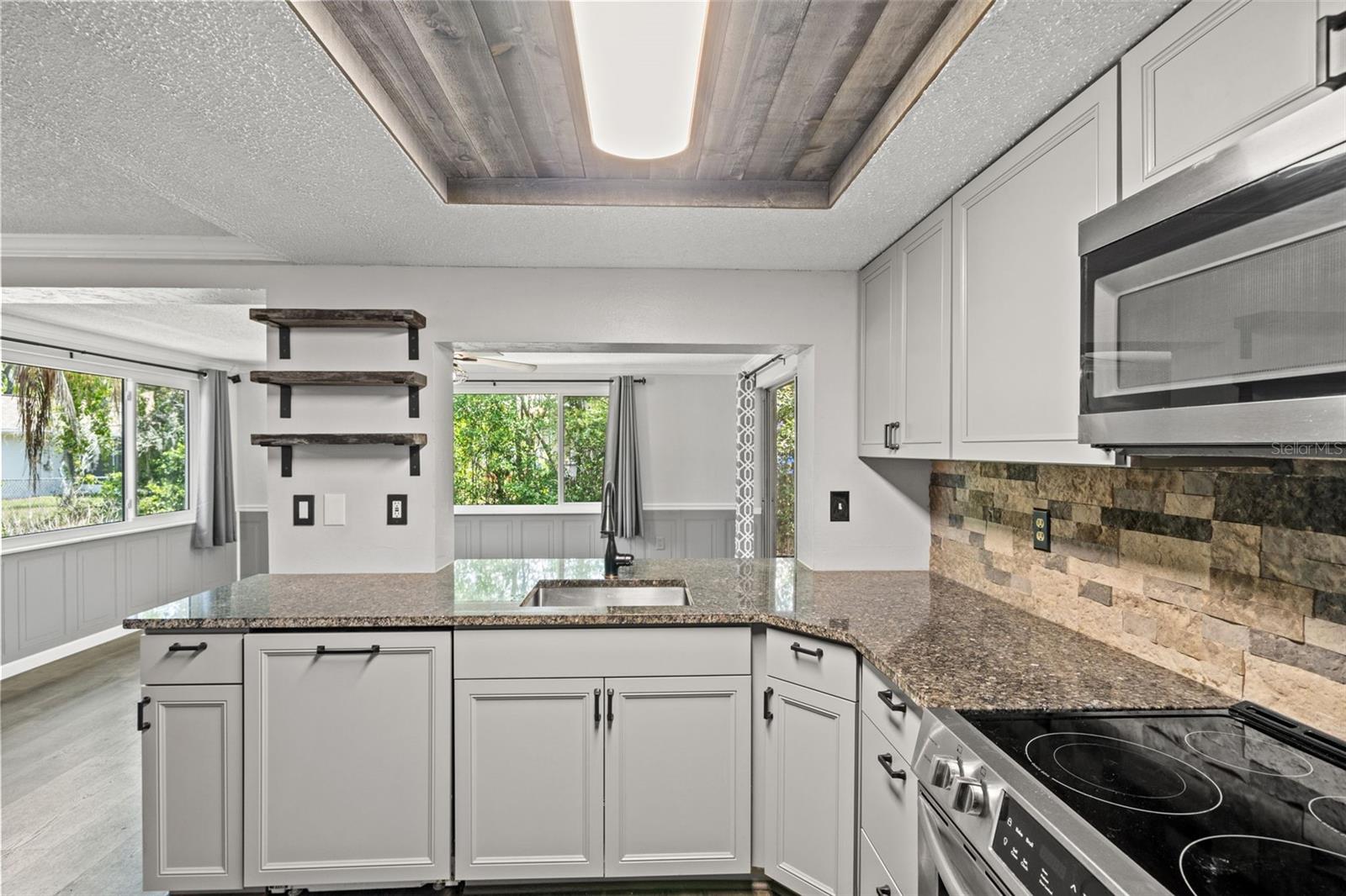 8804 LINCOLNSHIRE DR, HUDSON, FL, 34667