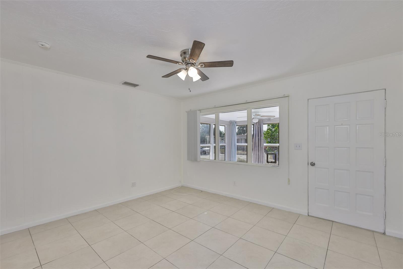 72 LAKE SHORE DR, PALM HARBOR, FL, 34684