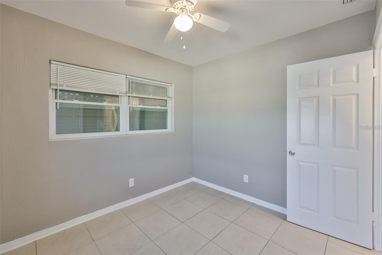 72 LAKE SHORE DR, PALM HARBOR, FL, 34684