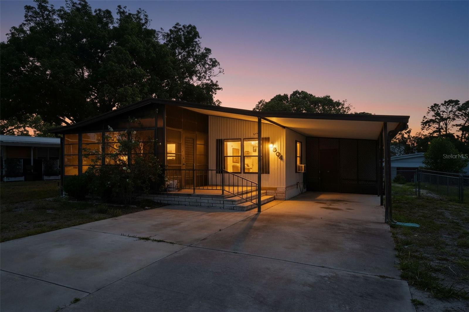 8304 WEATHERFORD AVE, BROOKSVILLE, FL, 34613