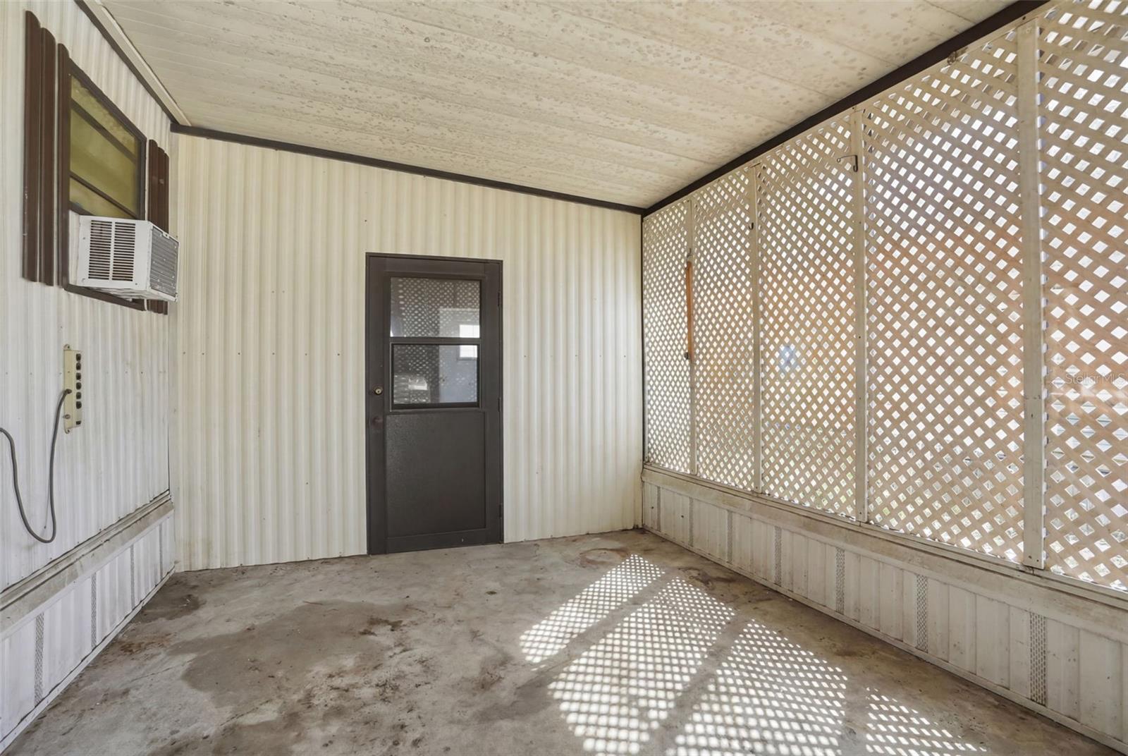 8304 WEATHERFORD AVE, BROOKSVILLE, FL, 34613