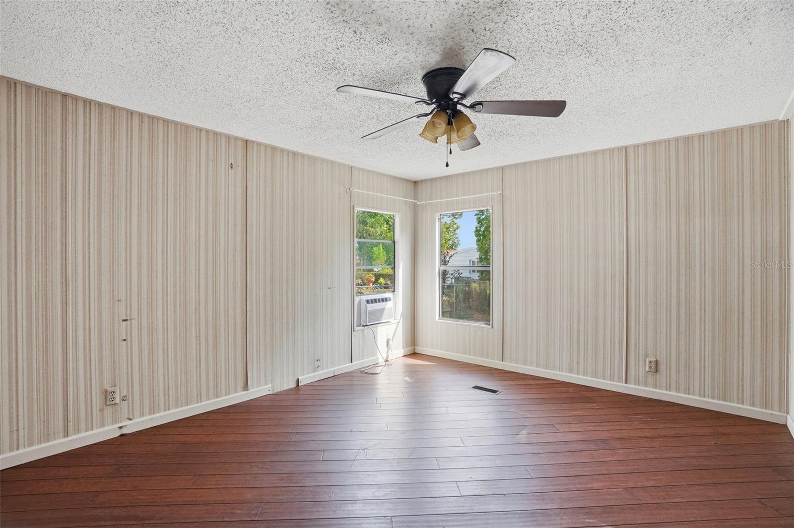 8304 WEATHERFORD AVE, BROOKSVILLE, FL, 34613