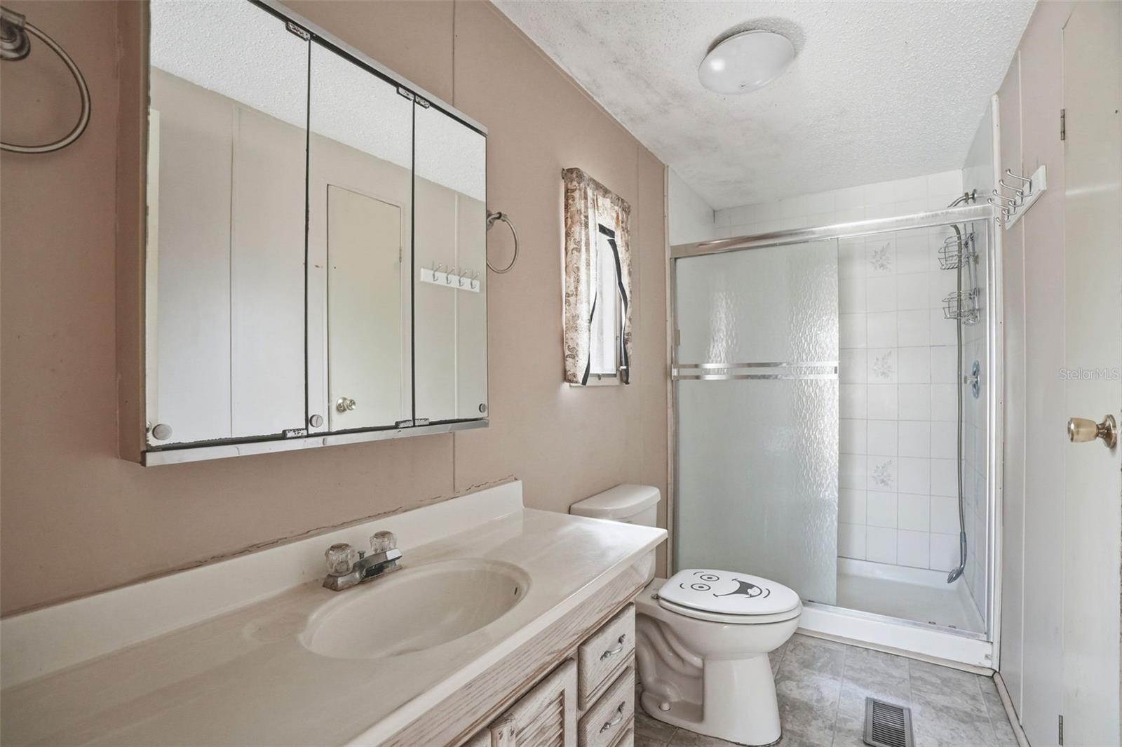 8304 WEATHERFORD AVE, BROOKSVILLE, FL, 34613