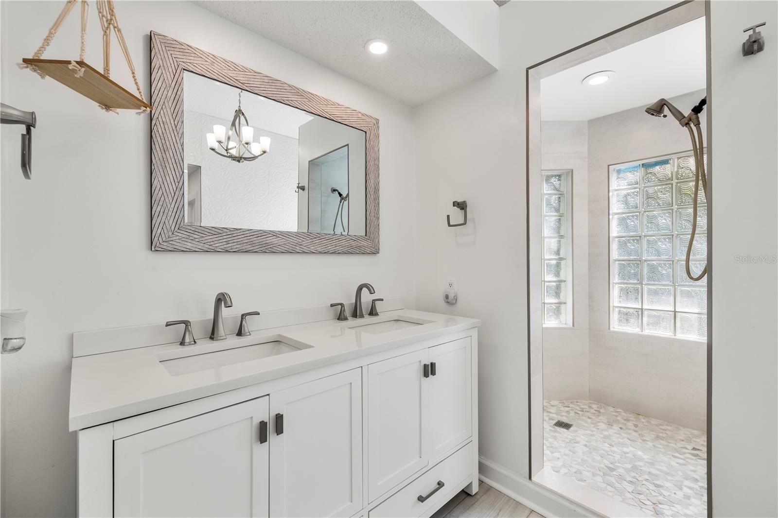 335 SANCTUARY DR, CRYSTAL BEACH, FL, 34681