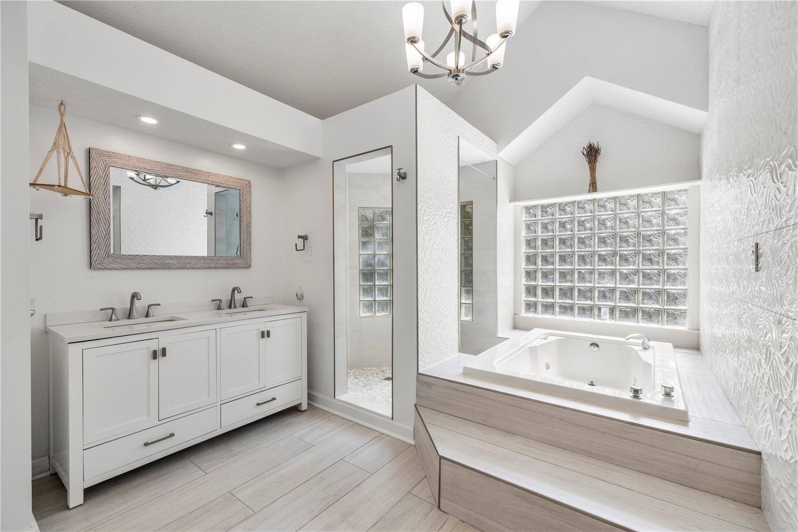 335 SANCTUARY DR, CRYSTAL BEACH, FL, 34681