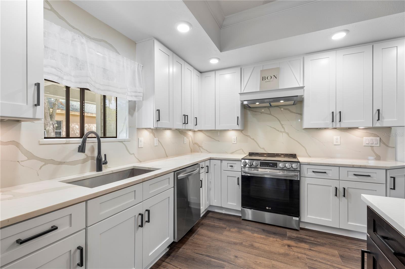 335 SANCTUARY DR, CRYSTAL BEACH, FL, 34681