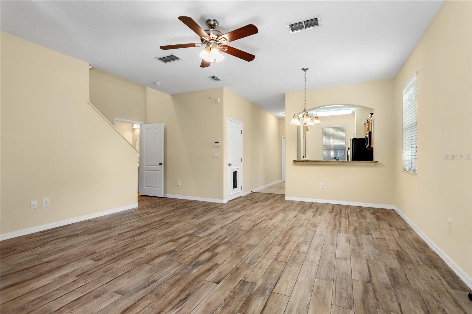 1160 TWIN TREES LN, SANFORD, FL, 32771
