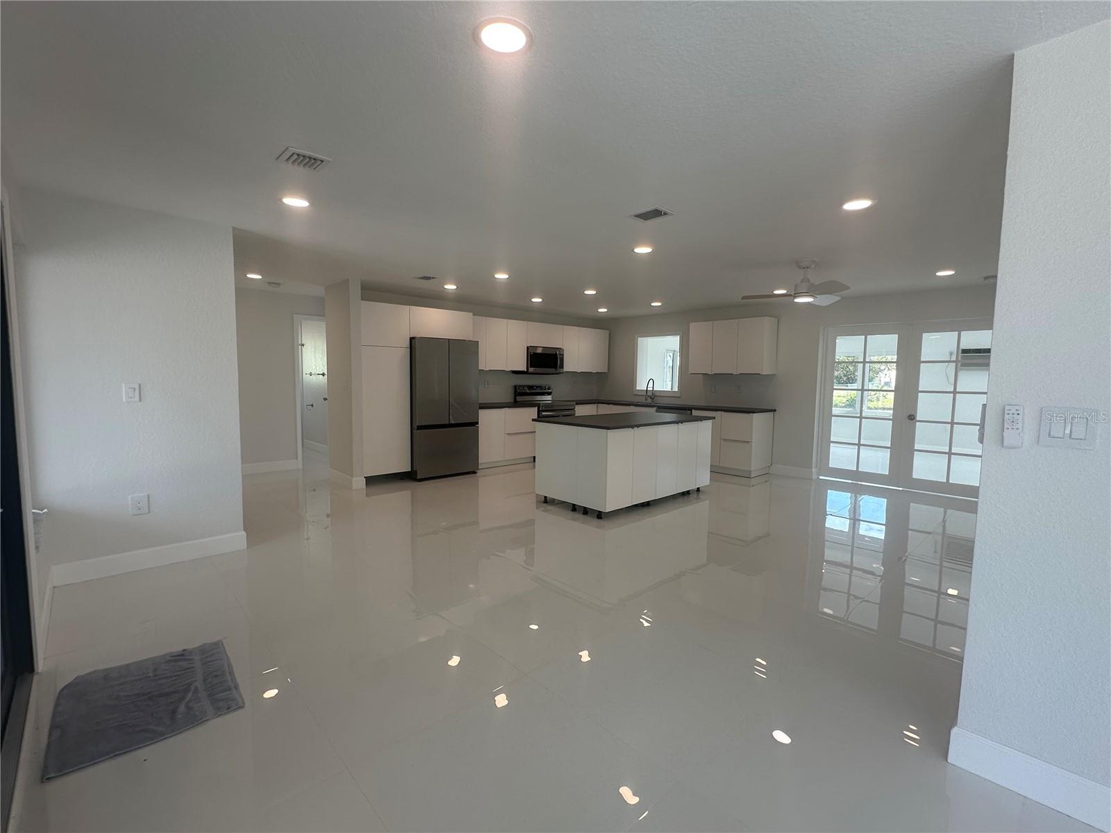 230 ANNAPOLIS LN, ROTONDA WEST, FL, 33947