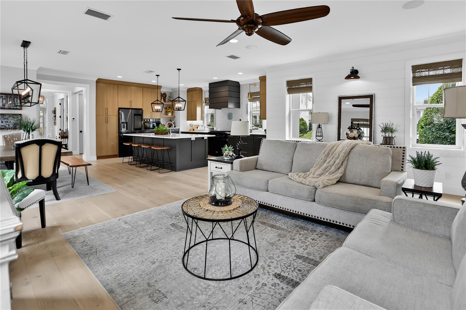 705 GARDEN WEST TER, WINTER GARDEN, FL, 34787