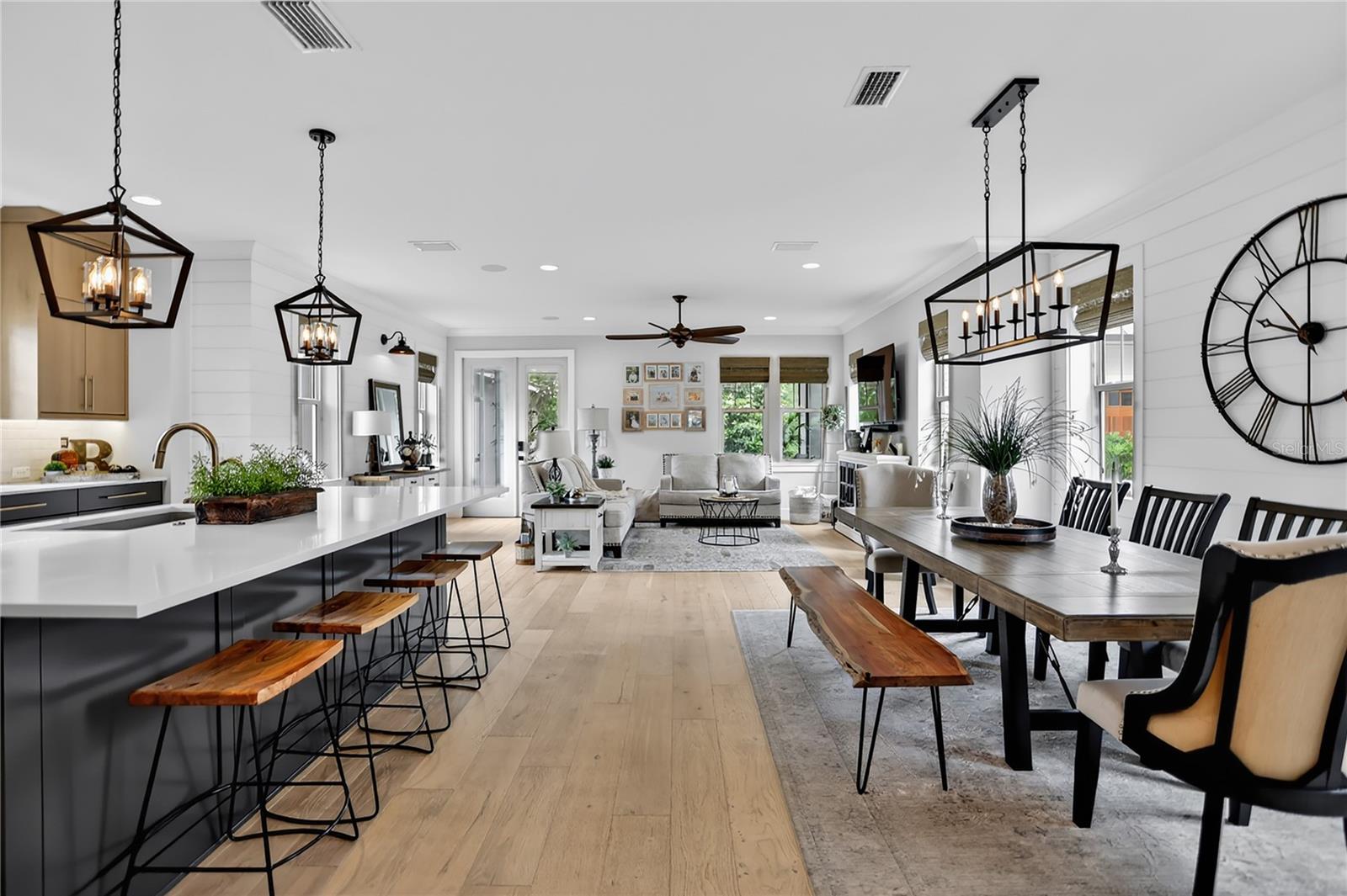 705 GARDEN WEST TER, WINTER GARDEN, FL, 34787