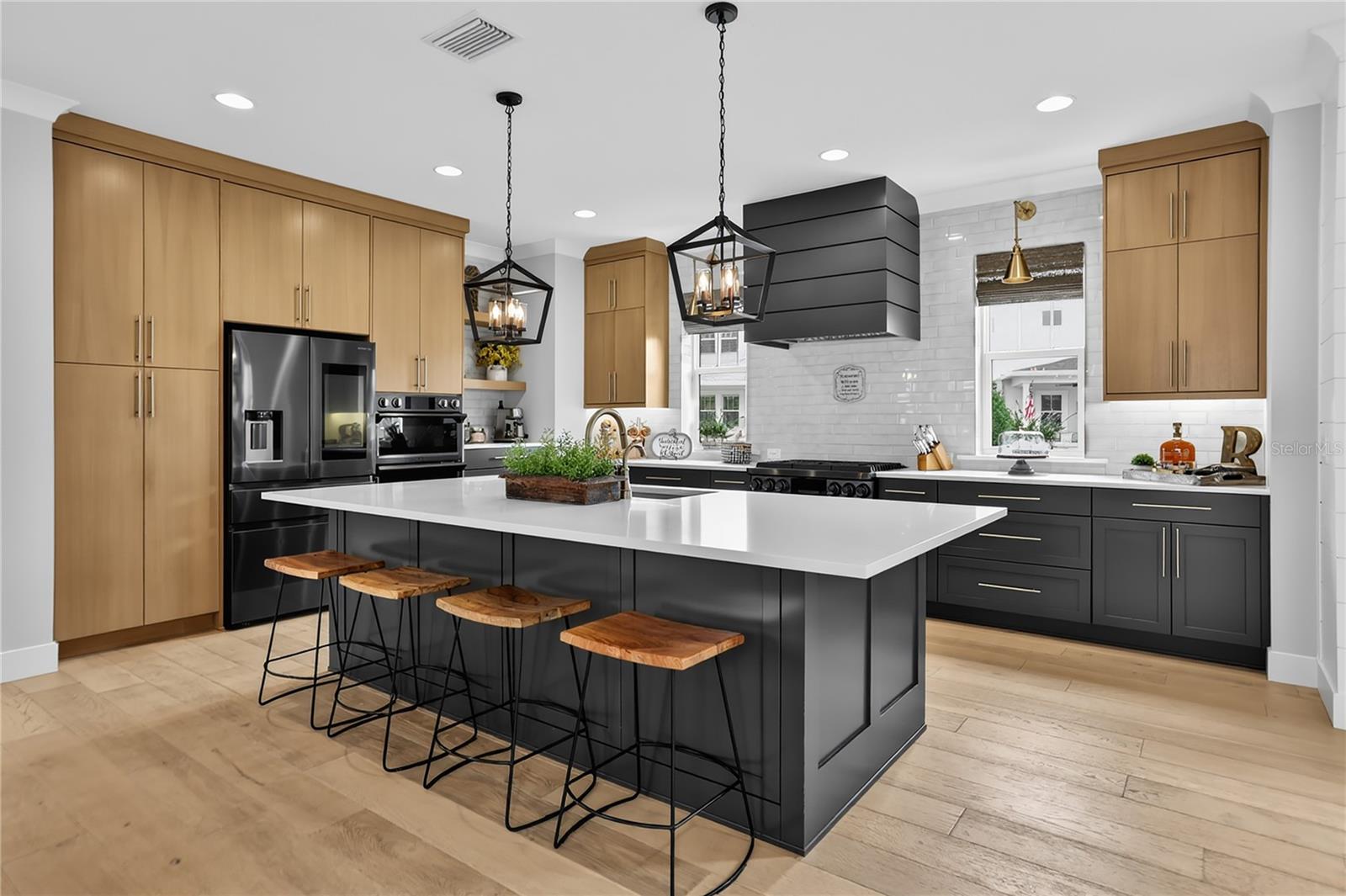 705 GARDEN WEST TER, WINTER GARDEN, FL, 34787