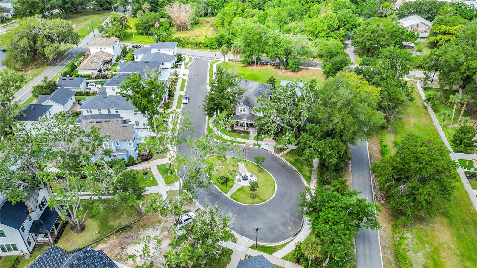705 GARDEN WEST TER, WINTER GARDEN, FL, 34787