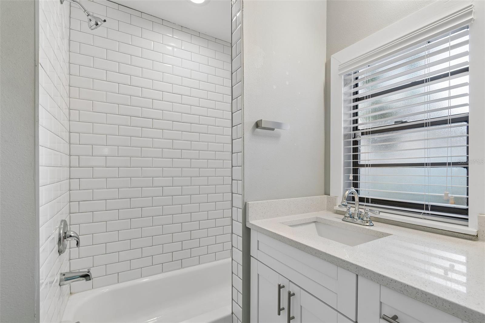 6443 31ST ST N, ST PETERSBURG, FL, 33702