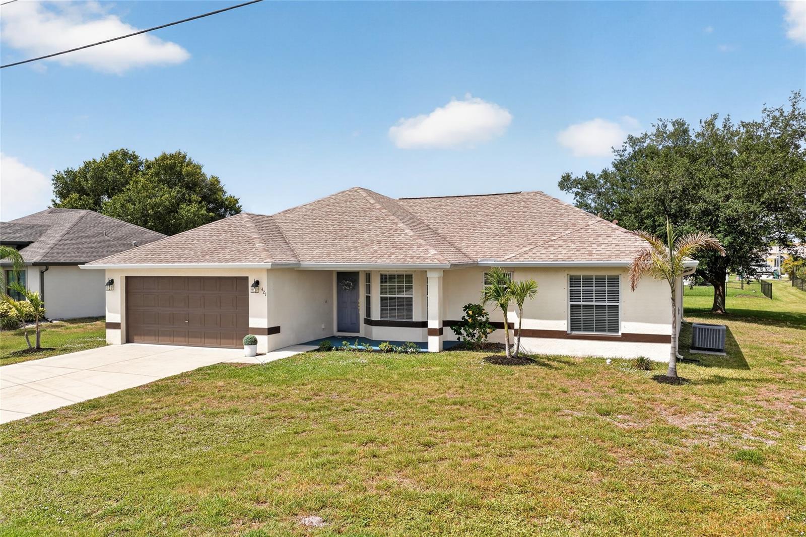 421 LONDRINA DR, PUNTA GORDA, FL, 33983