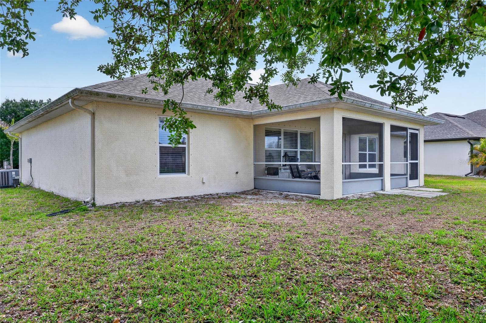 421 LONDRINA DR, PUNTA GORDA, FL, 33983