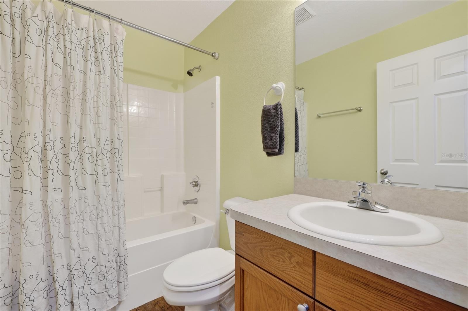421 LONDRINA DR, PUNTA GORDA, FL, 33983