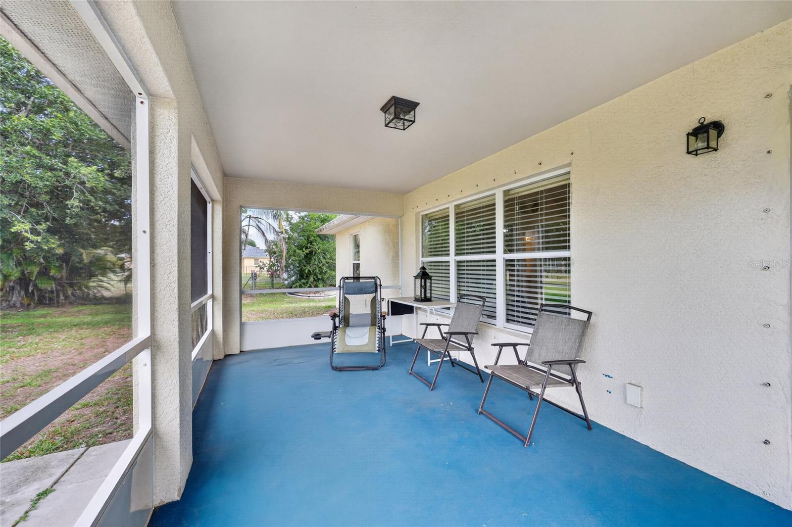 421 LONDRINA DR, PUNTA GORDA, FL, 33983