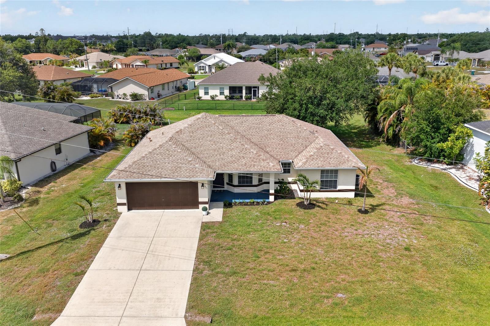 421 LONDRINA DR, PUNTA GORDA, FL, 33983