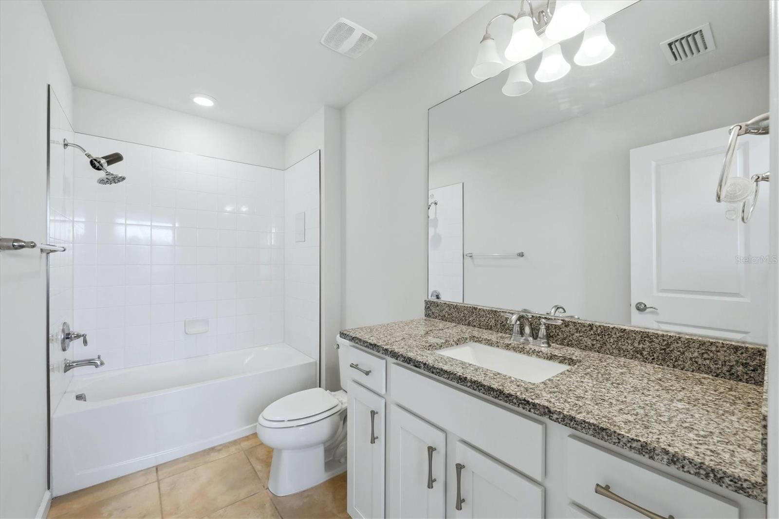 6126 BLUESTAR CT, LAKEWOOD RANCH, FL, 34211