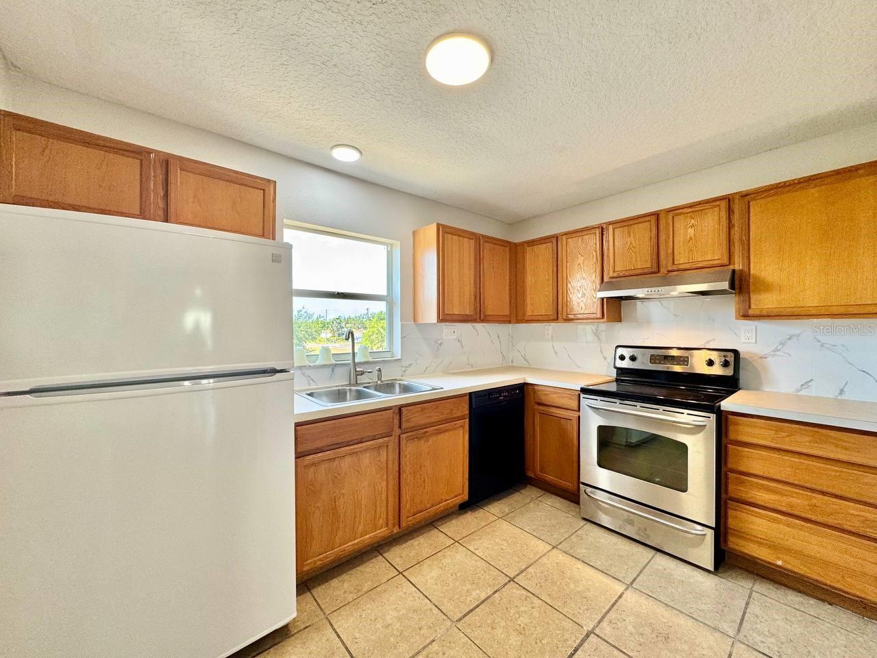5816 CONGRESS ST #203, NEW PORT RICHEY, FL, 34653
