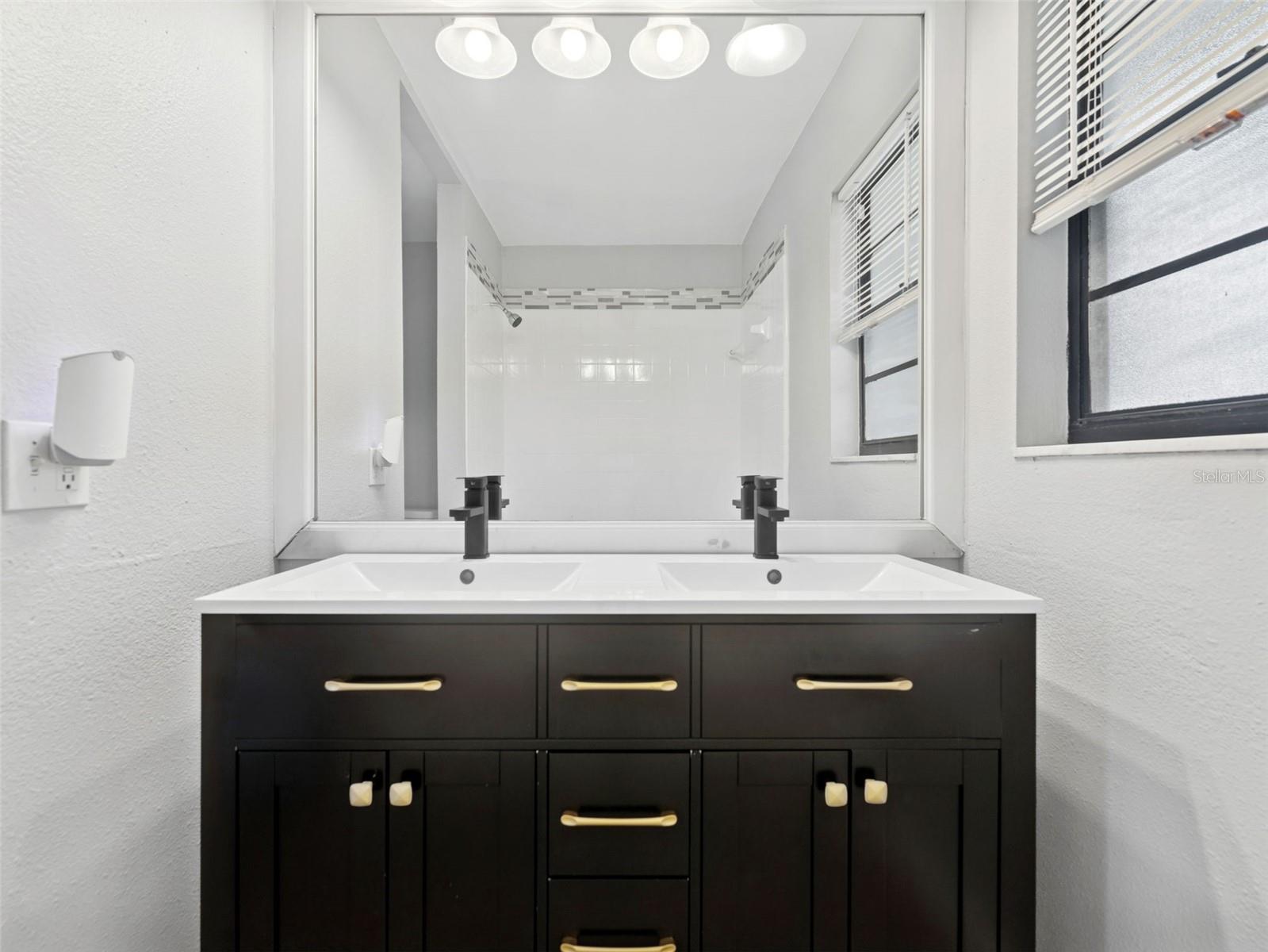 766 91ST AVE N, ST PETERSBURG, FL, 33702