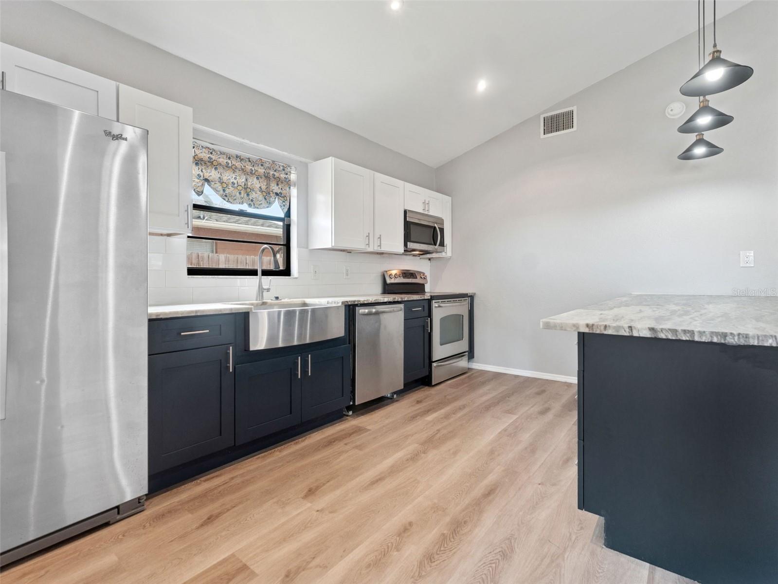 766 91ST AVE N, ST PETERSBURG, FL, 33702