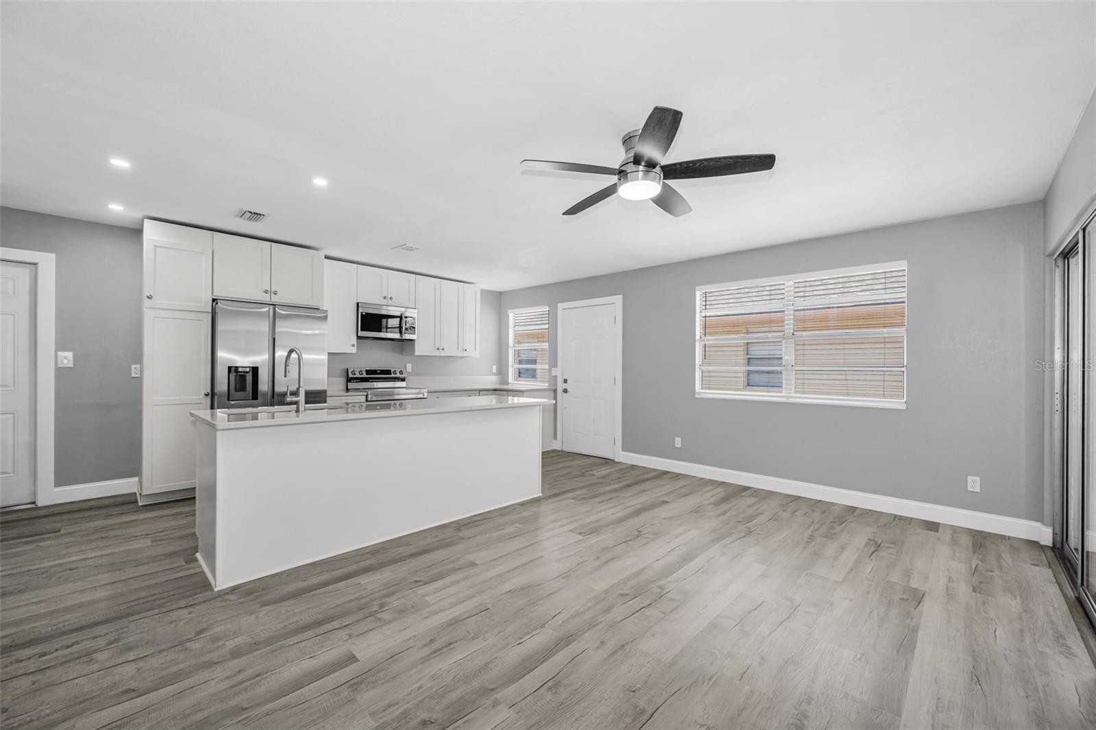 1231 ILLINOIS AVE, PALM HARBOR, FL, 34683