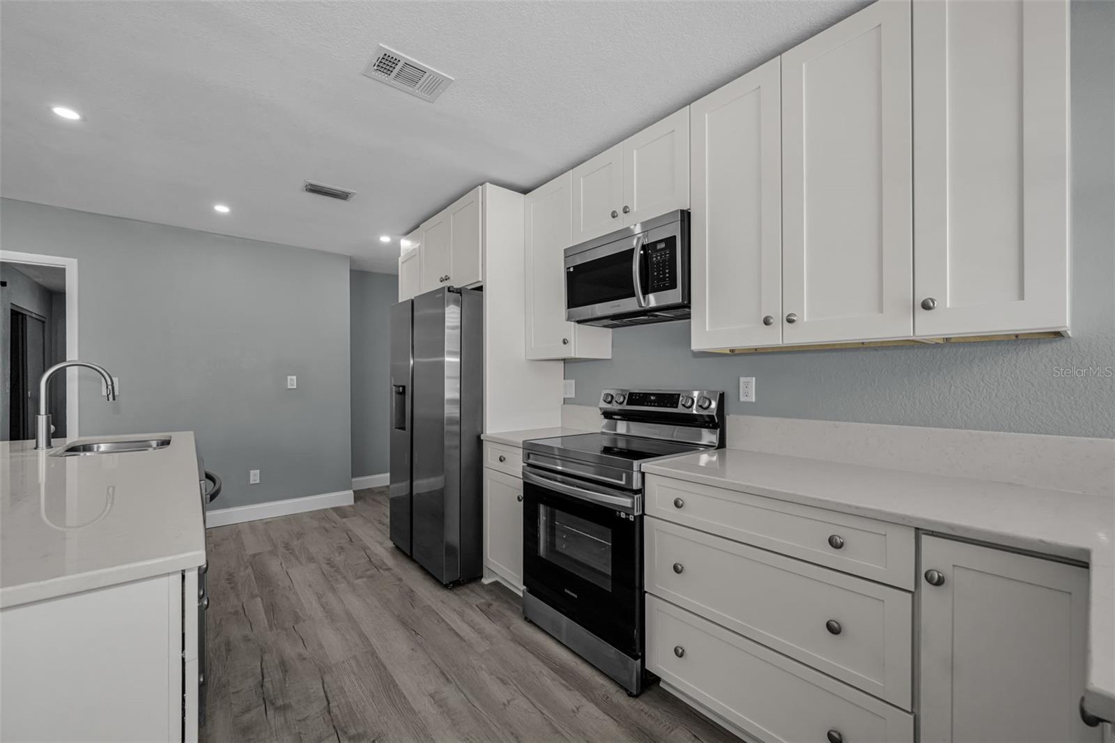 1231 ILLINOIS AVE, PALM HARBOR, FL, 34683