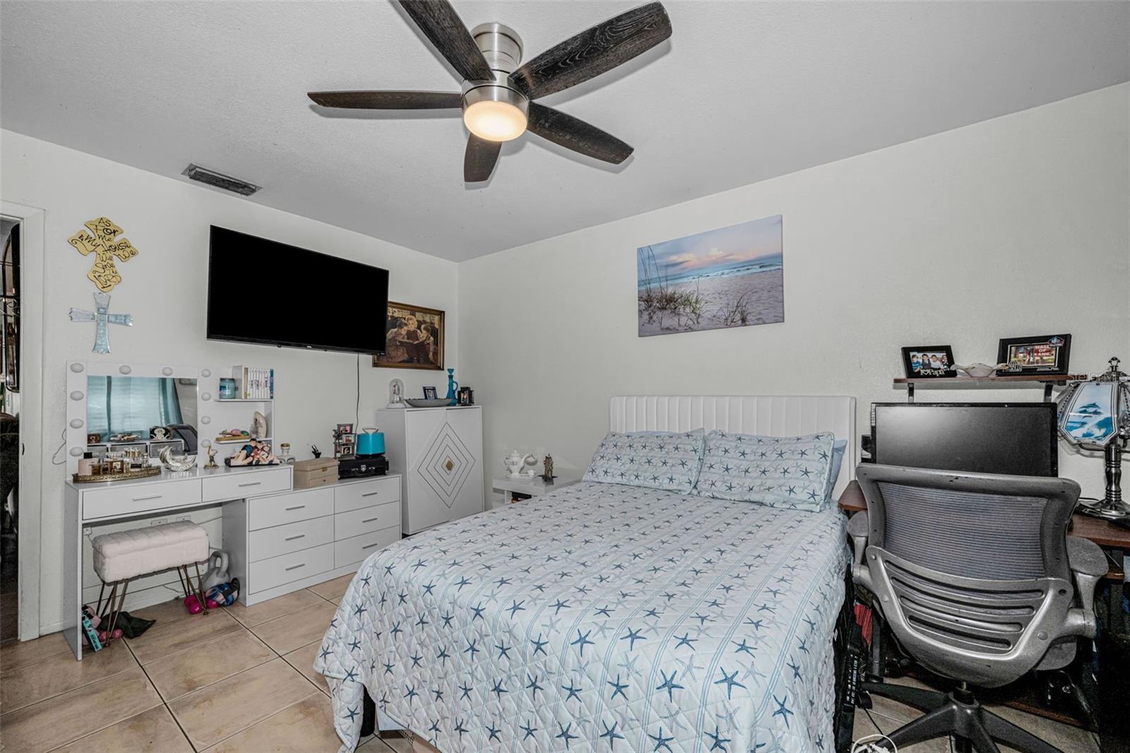 1231 ILLINOIS AVE, PALM HARBOR, FL, 34683