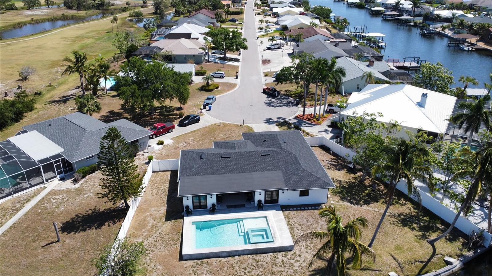 926 EAGLE LN, APOLLO BEACH, FL, 33572