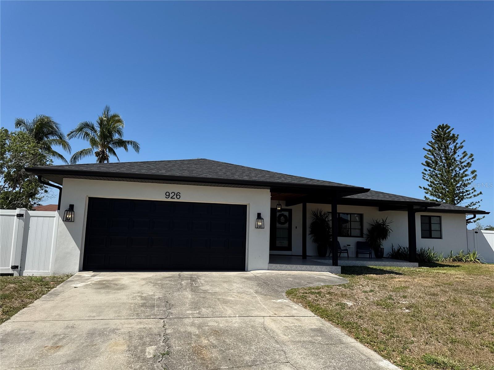 926 EAGLE LN, APOLLO BEACH, FL, 33572