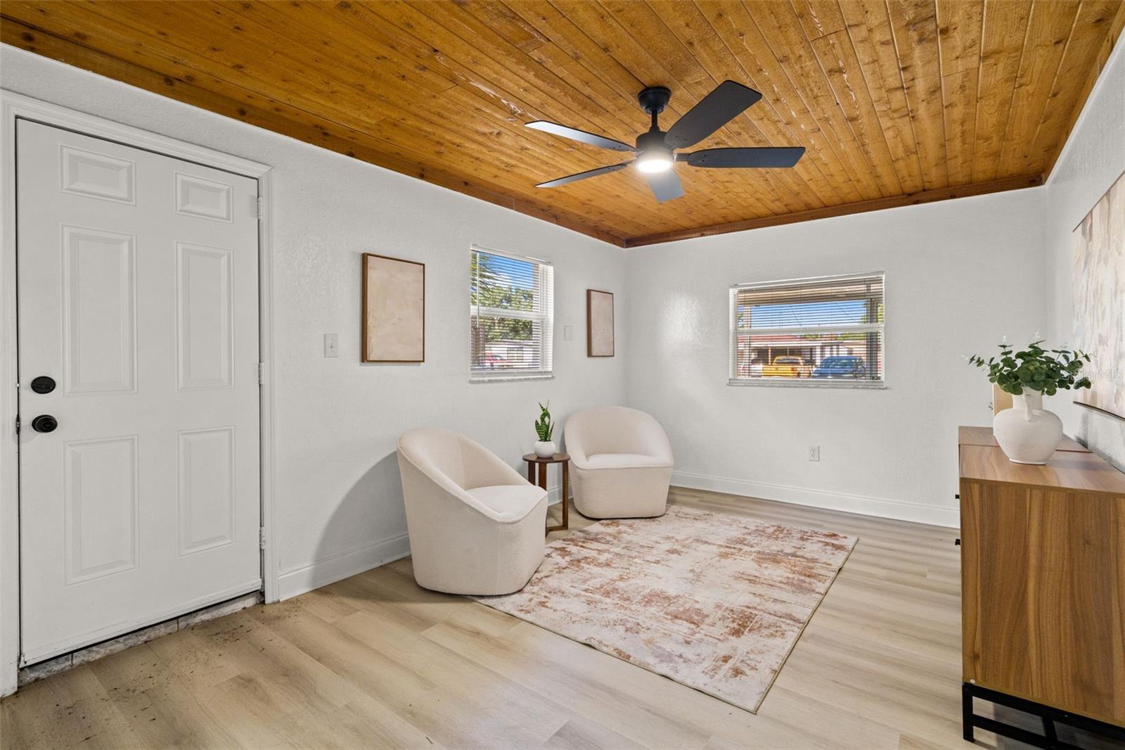 4914 S 82ND ST, TAMPA, FL, 33619