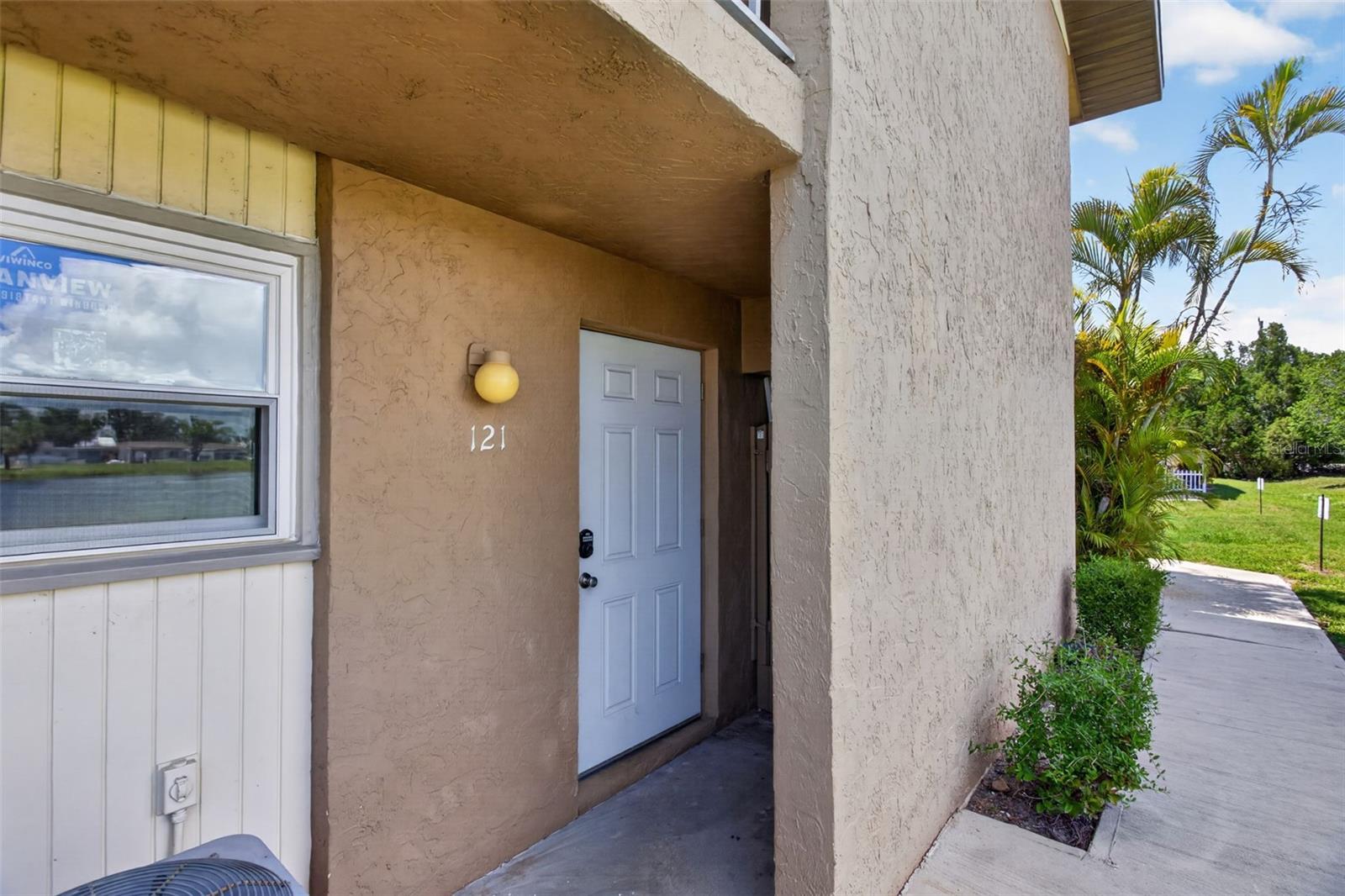 2948 CLARK RD #121, SARASOTA, FL, 34231