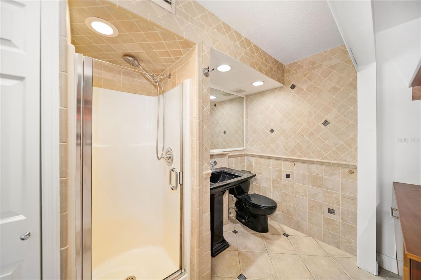 2948 CLARK RD #121, SARASOTA, FL, 34231