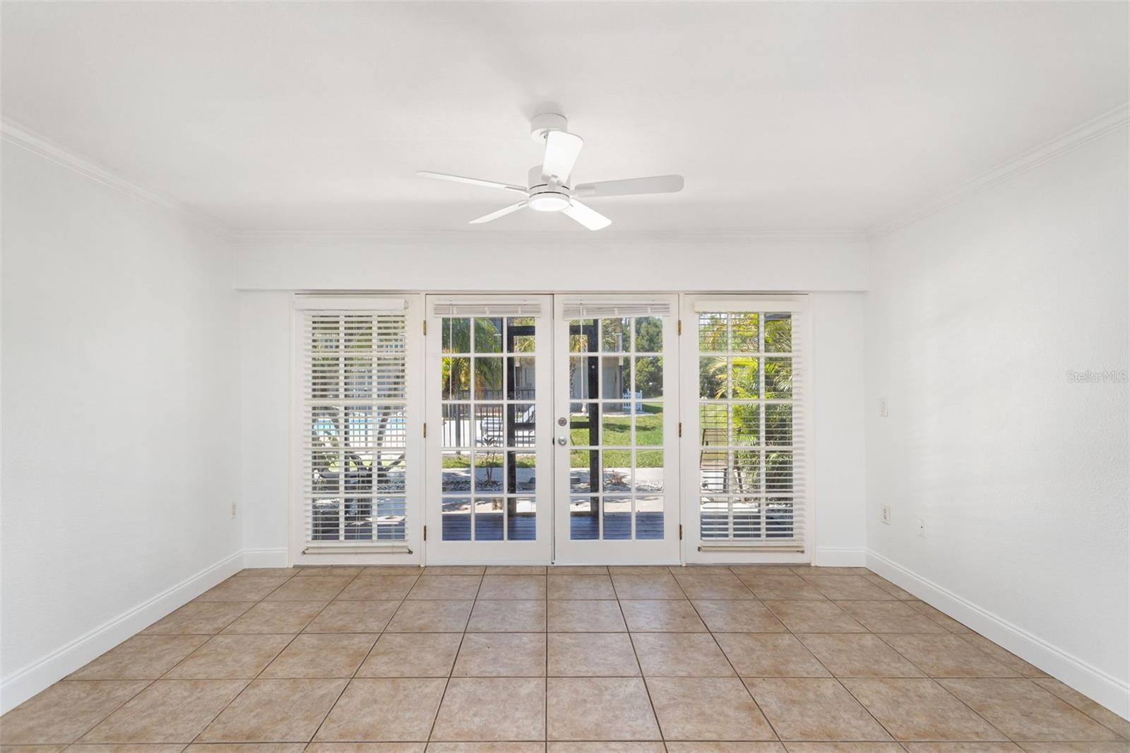 2948 CLARK RD #121, SARASOTA, FL, 34231