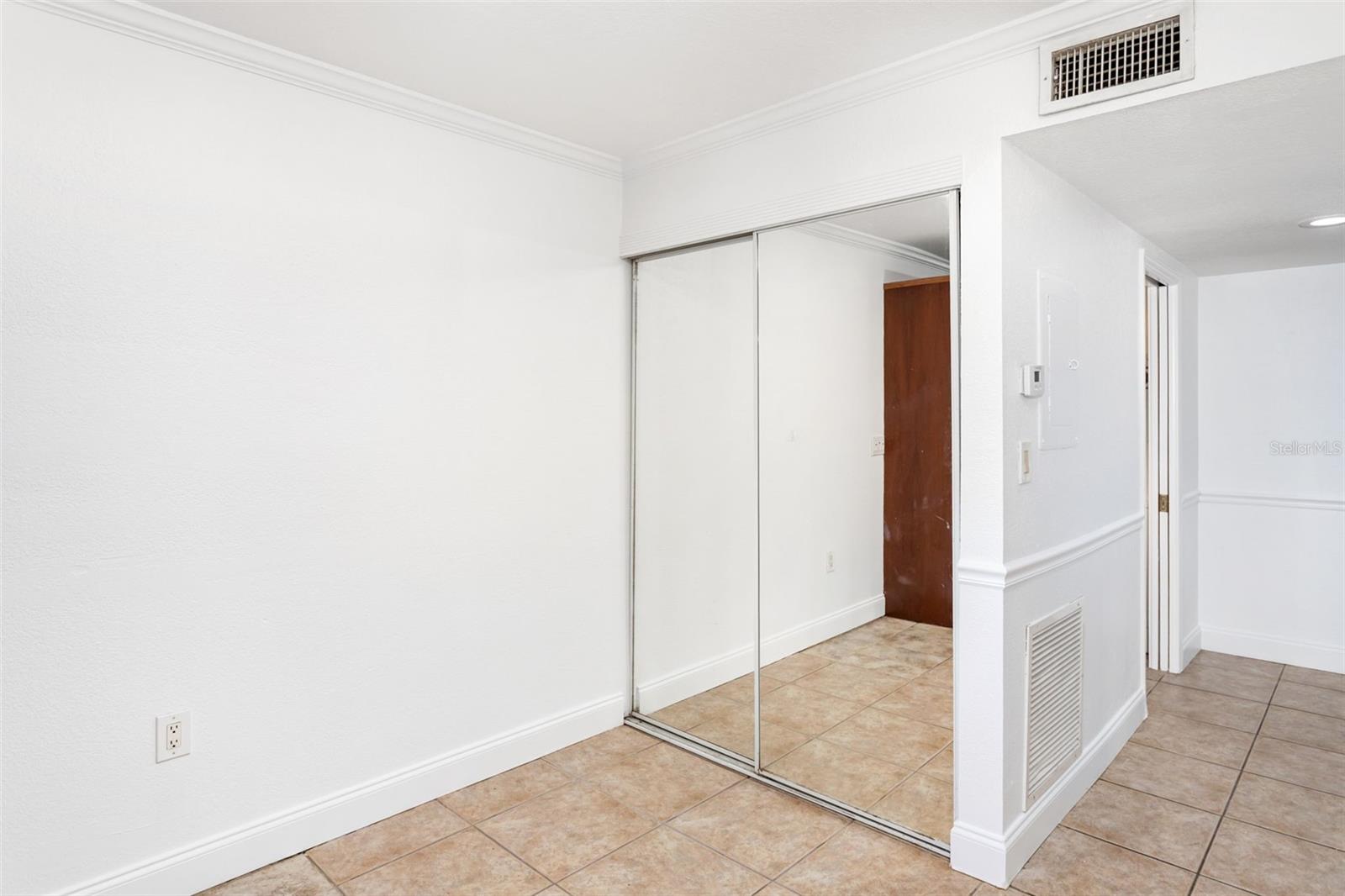 2948 CLARK RD #121, SARASOTA, FL, 34231