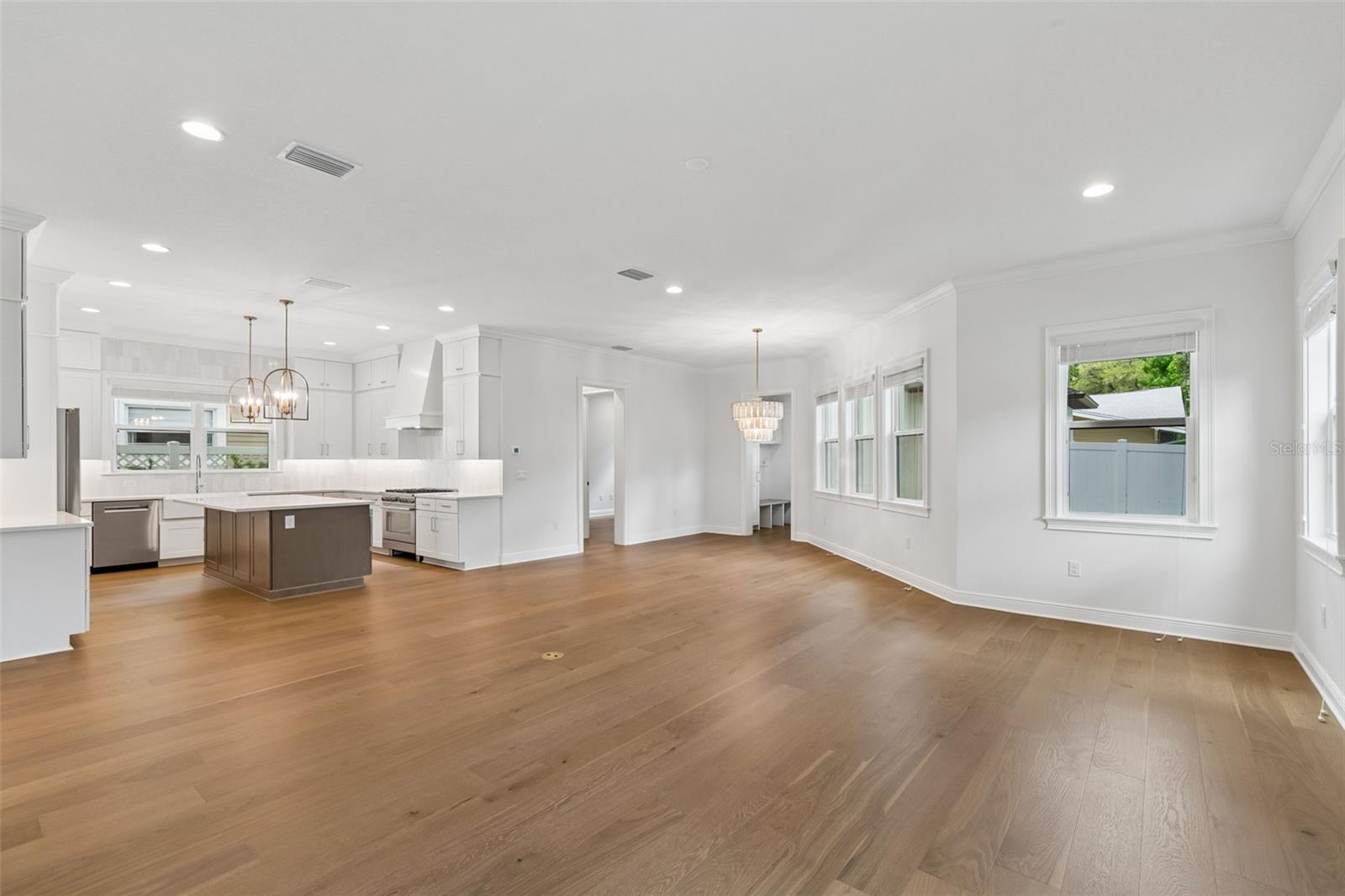 3122 W SAN JOSE ST, TAMPA, FL, 33629